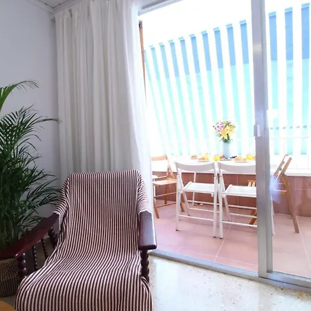 Apartamento Acapulco Iii Linea De Playa Gandia