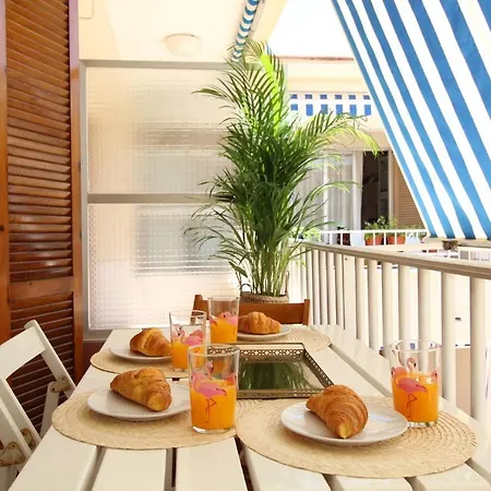 Apartamento Acapulco Iii Linea De Playa Gandia